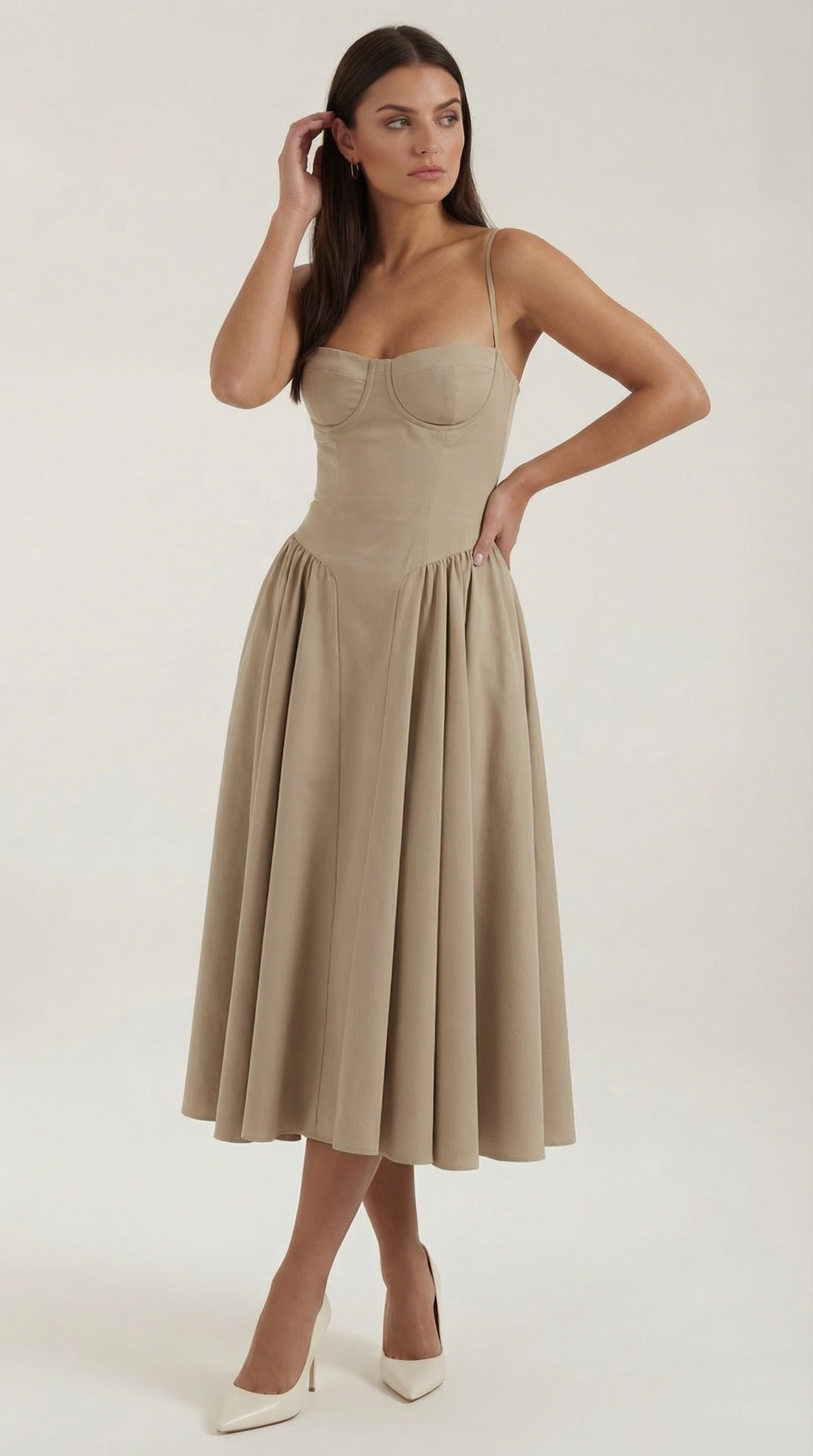 Vestido Santorini — Midi Floral con Escote Corazón