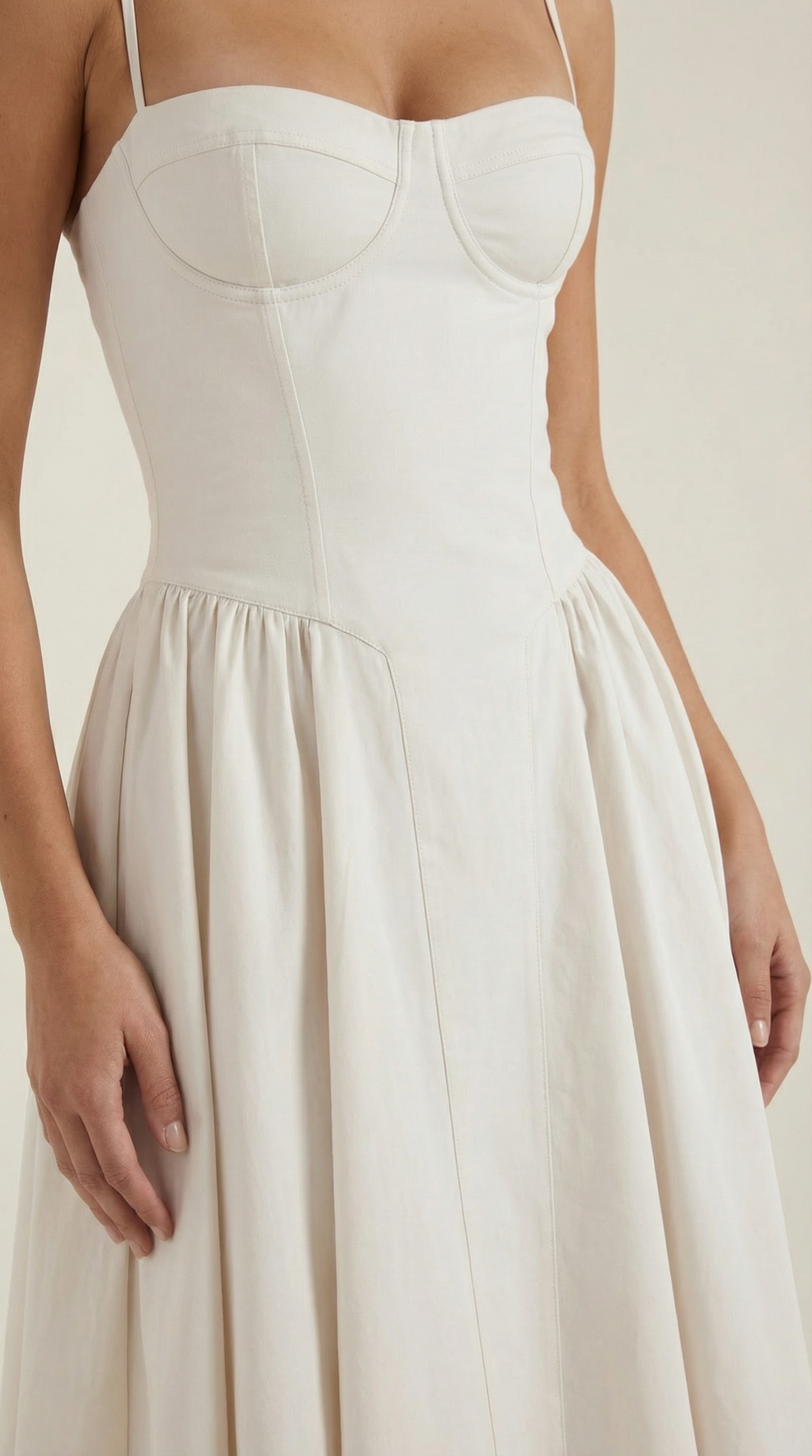 Vestido Santorini — Midi Floral con Escote Corazón