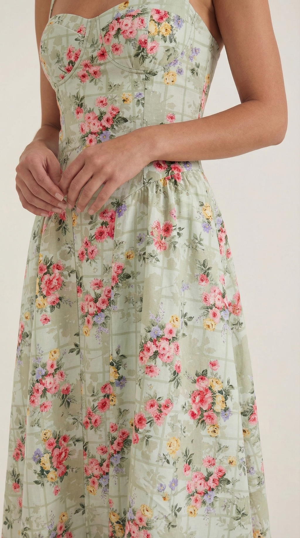 Vestido Santorini — Midi Floral con Escote Corazón